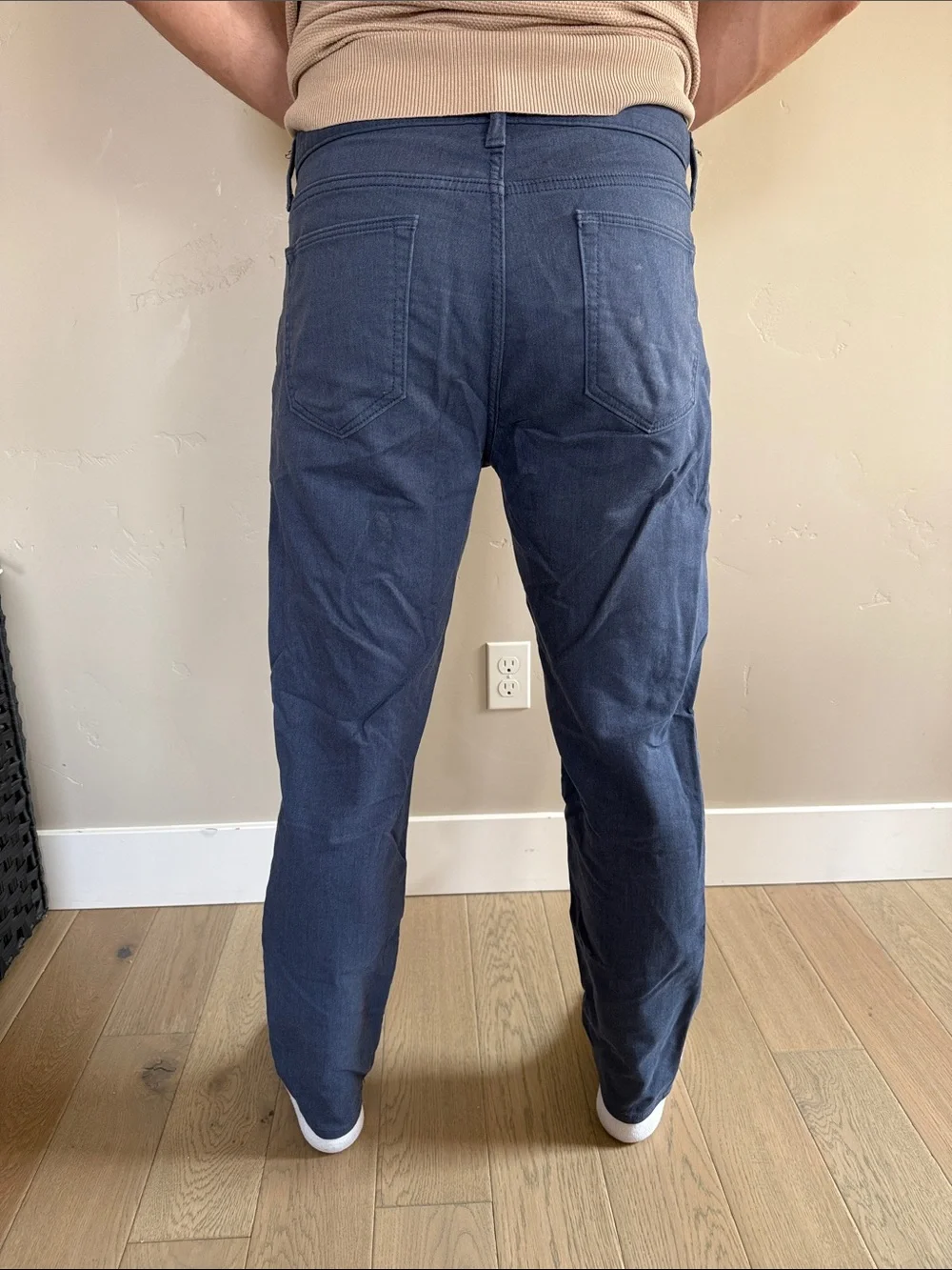 Banana Republic Men's Slim Straight Pants in Denim Blue